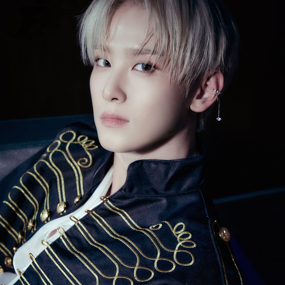 Hyunsik