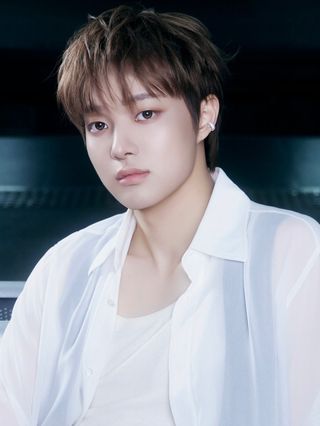 EJ