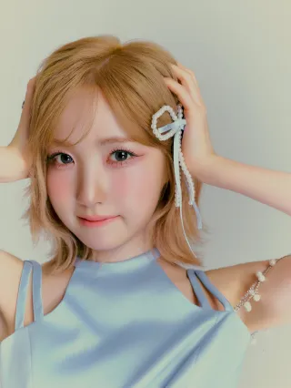 Hitomi