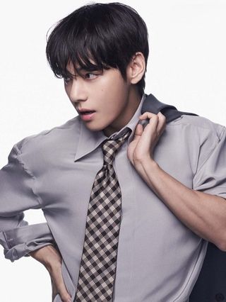 V